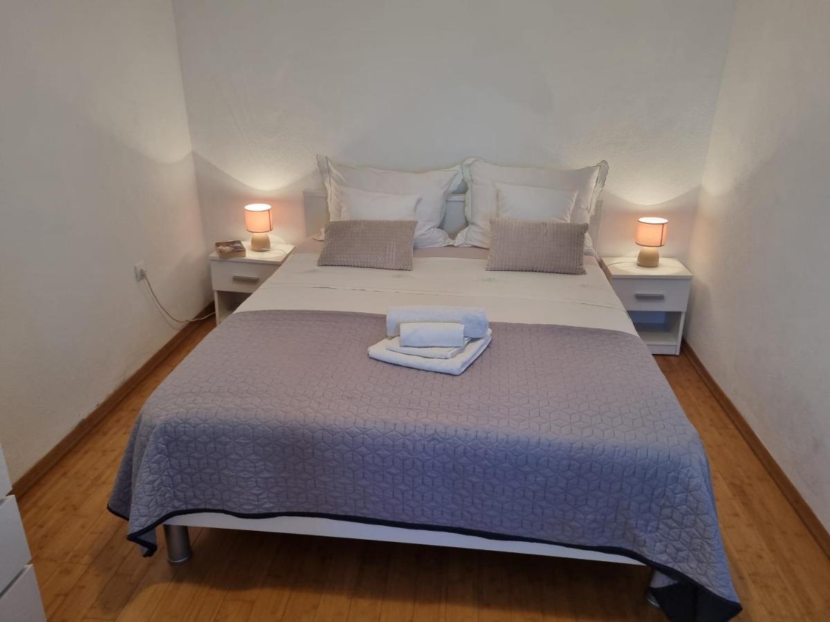 Apartment Boba Синь Екстер'єр фото