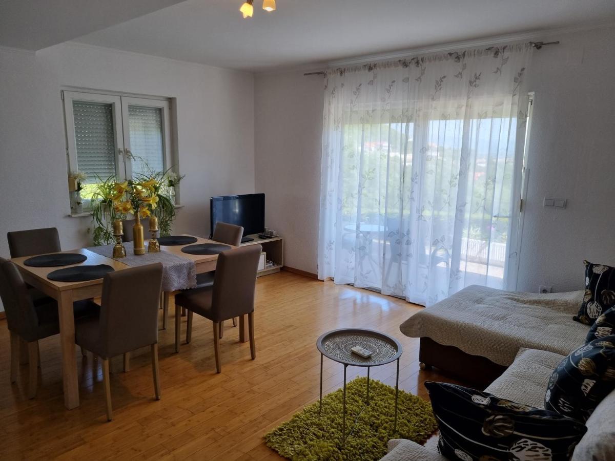 Apartment Boba Синь Екстер'єр фото
